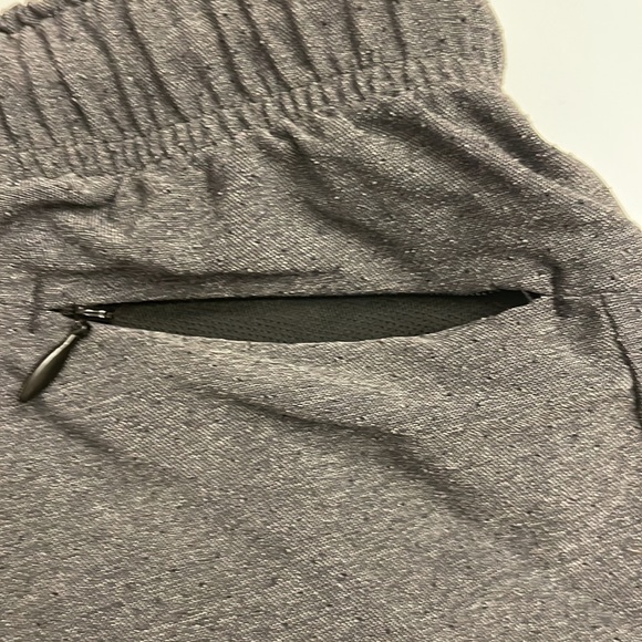 Nike Dri Fit Shorts - Picture 5 of 6